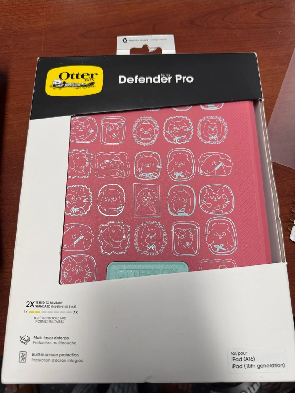 Otterbox defender pro case 10th generation // 091114